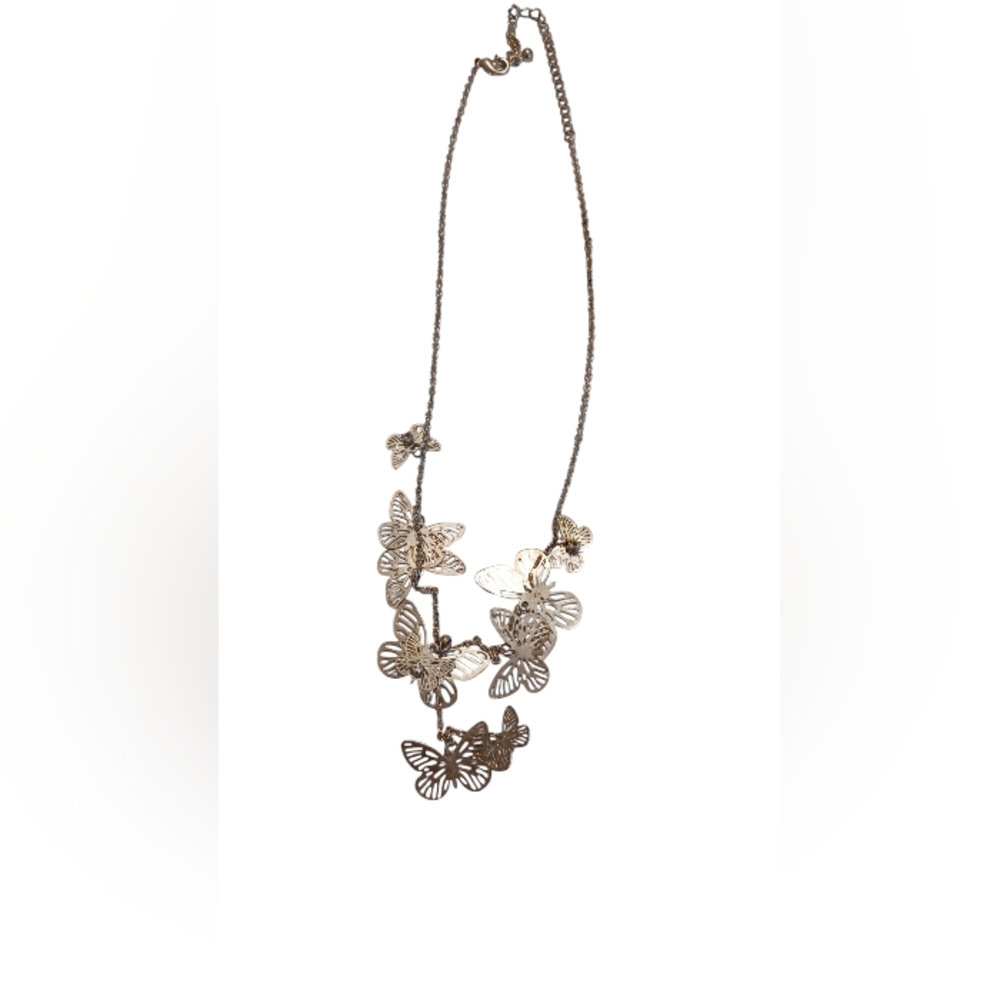 Beautiful Silver Butterfly Necklace